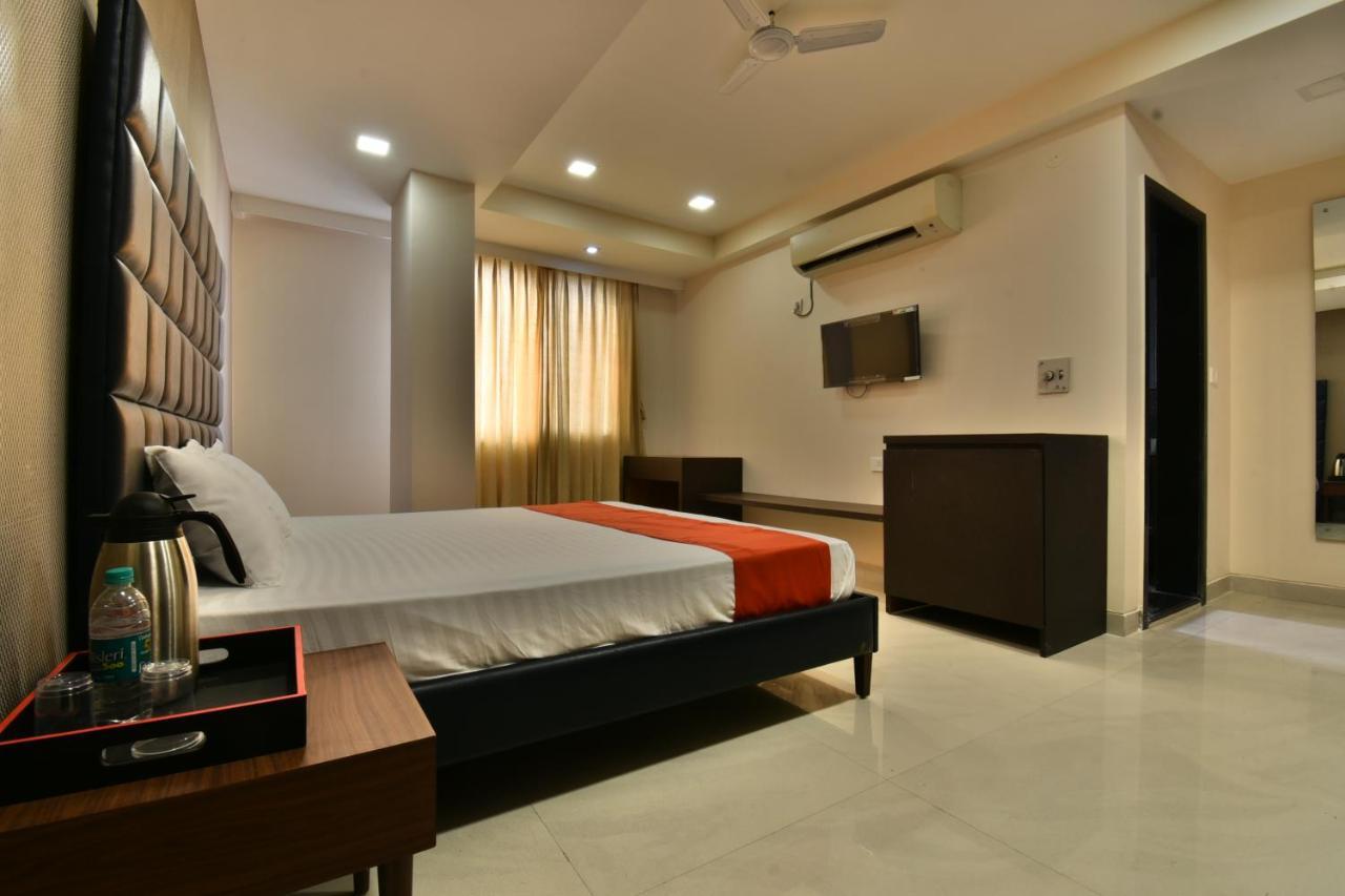 The Clovers Inn Patna  Luaran gambar