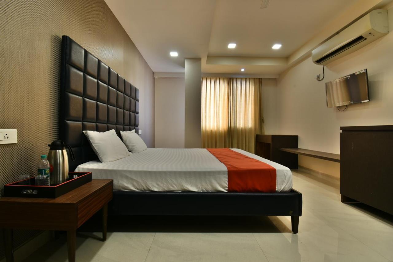 The Clovers Inn Patna  Luaran gambar