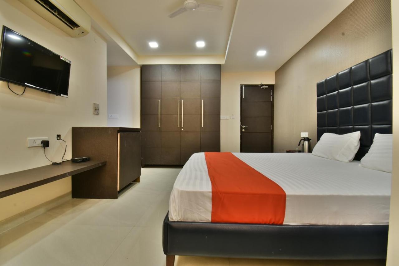 The Clovers Inn Patna  Luaran gambar