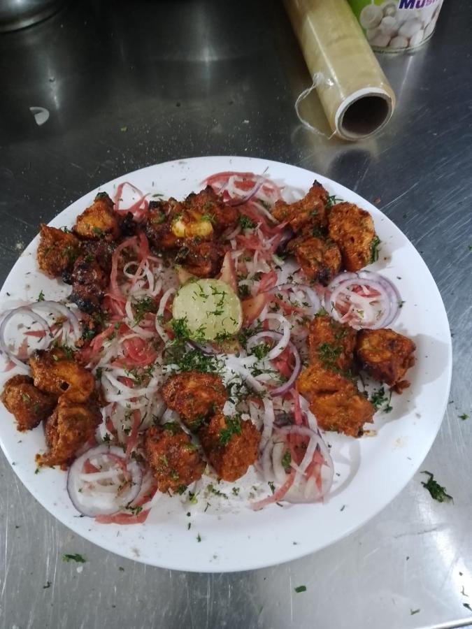 The Clovers Inn Patna  Luaran gambar