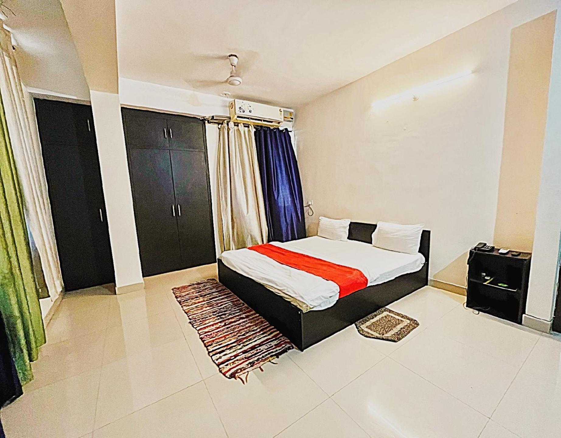 The Clovers Inn Patna  Luaran gambar